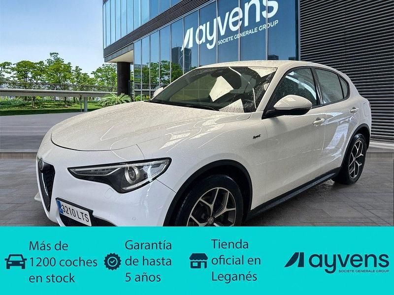 Negro Usado 2021 Alfa Romeo Stelvio Sprint SUV | 21.000 € (Buen precio) - Imagen 1/4