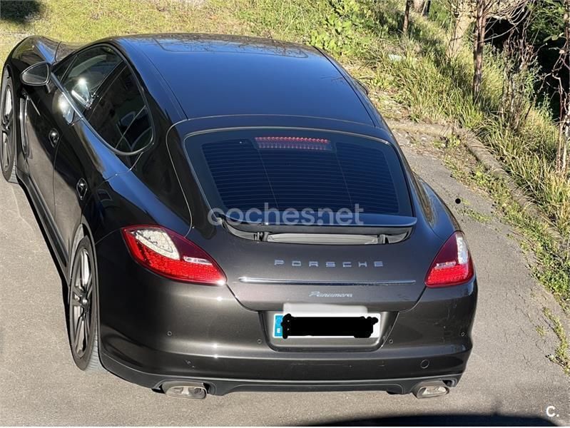 Usado Porsche Panamera Platinum Edition 250 CV (183 kW) 2012 Marrón Utilitario