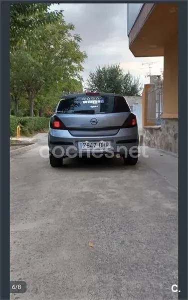 Usado Opel Astra Enjoy 105 CV (77 kW) 2005 Gris / plata Berlina