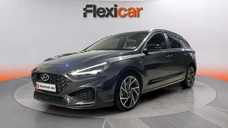 Usado Hyundai i30 N Line 160 CV (117 kW) 2022 Gris Familiar