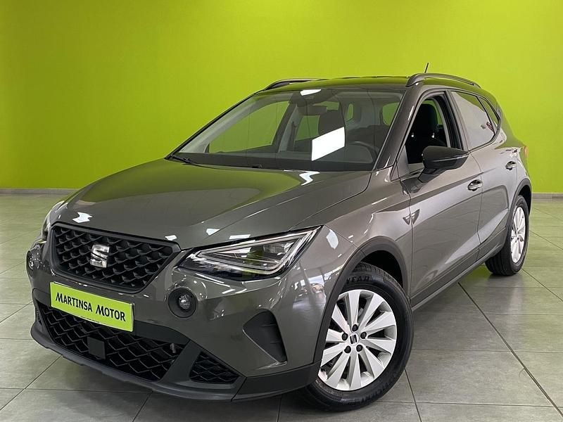 Verde Usado 2025 Seat Arona Style SUV | 22.300 € (Un poco caro) - Imagen 1/4