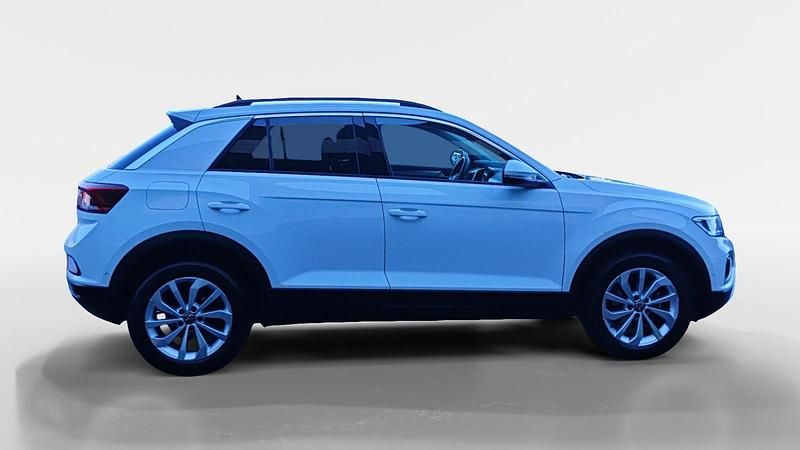 Usado VW T-Roc Life 115 CV (84 kW) 2023 SUV