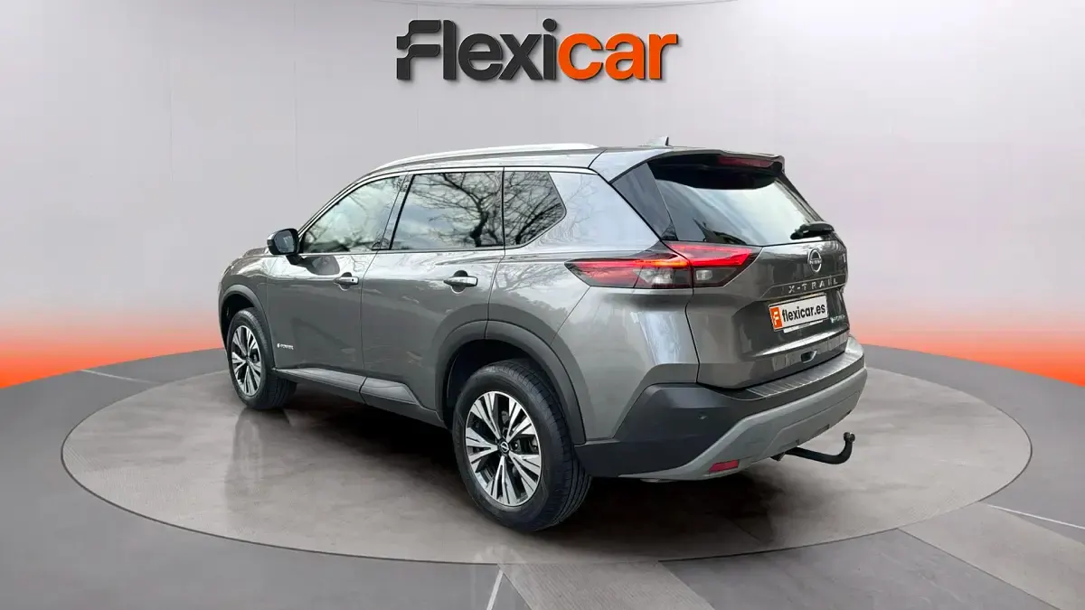 Usado Nissan X-Trail N-Connecta 204 CV (150 kW) 2024 Gris SUV