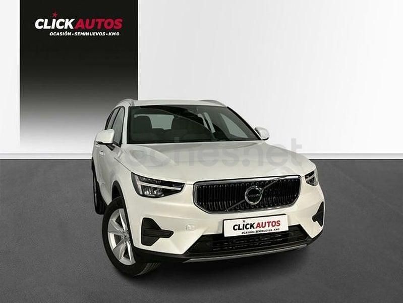 Usado Volvo XC40 Core 163 CV (119 kW) 2023 Blanco SUV