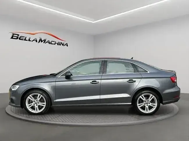 Używany Audi A3 150 KM (110 kW) 2020 Szary Sedan/Limuzyna