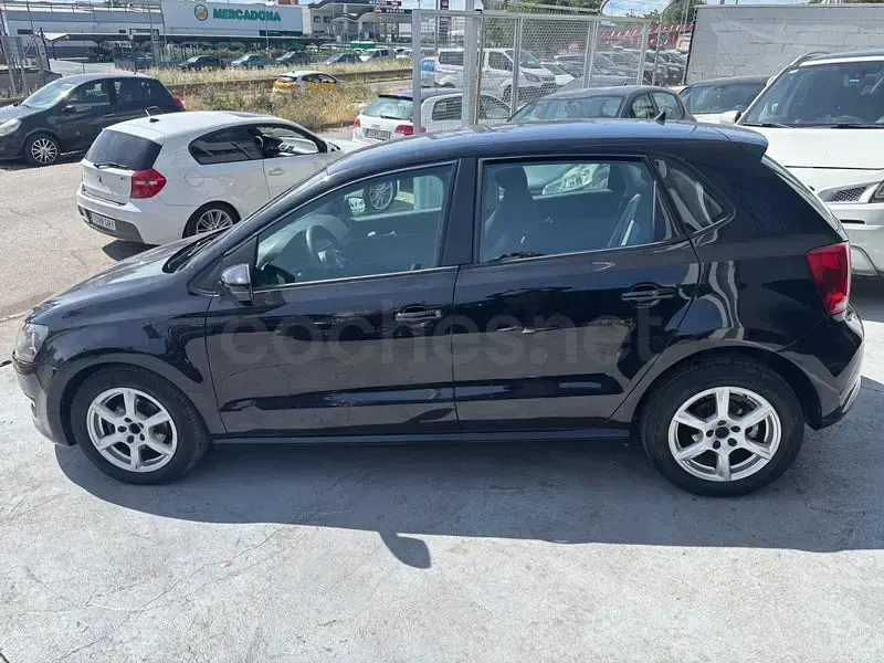 Usado VW Polo Advance 90 CV (66 kW) 2009 Negro Utilitario