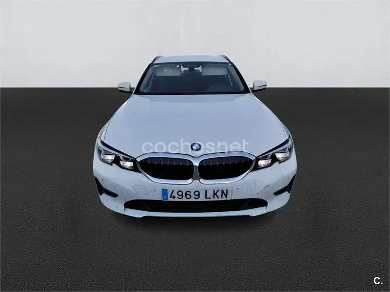 Usado BMW 318 150 CV (110 kW) 2020 Blanco Familiar