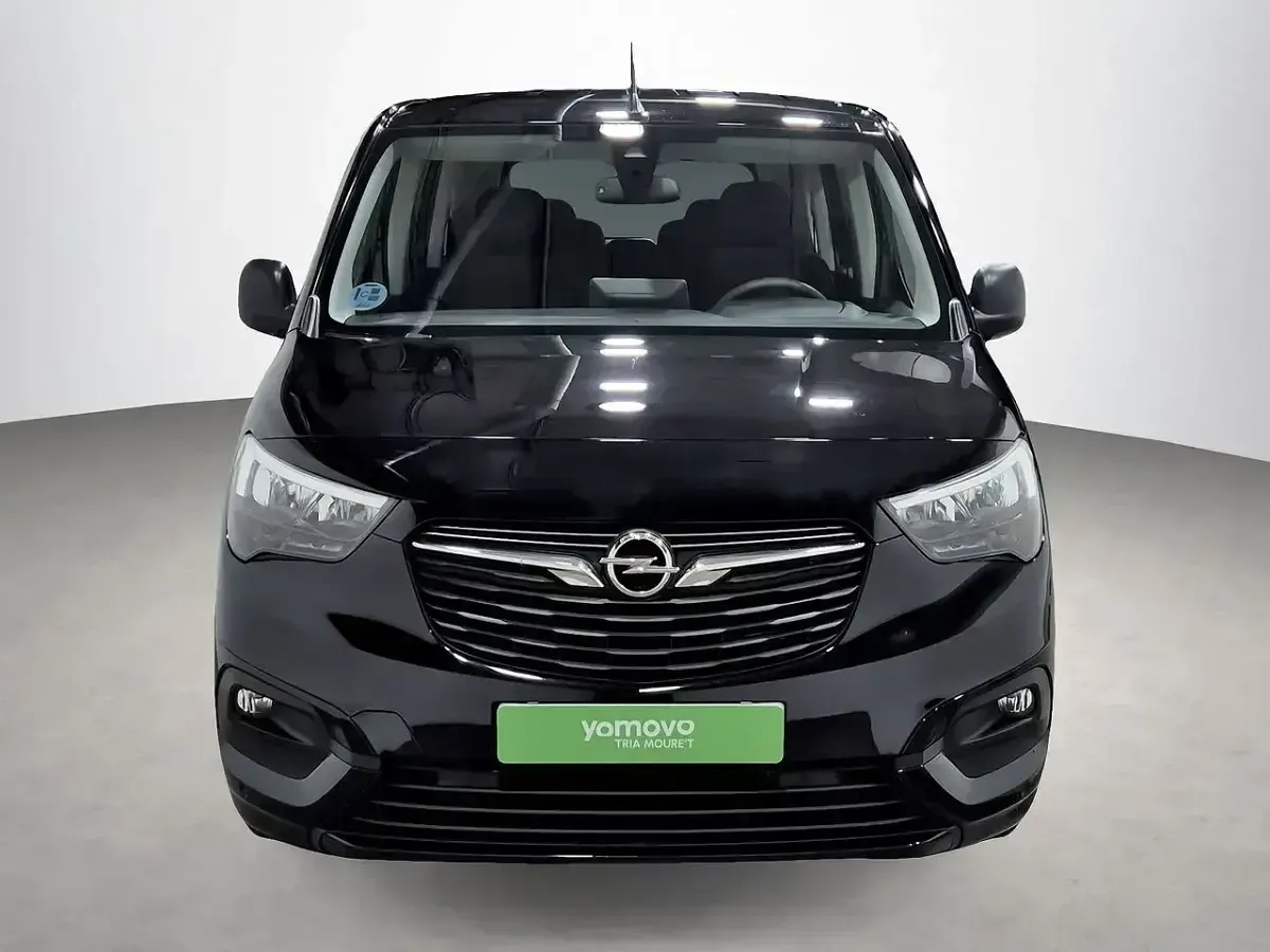 Usado Opel Combo S 102 CV (75 kW) 2022 Negro Monovolumen
