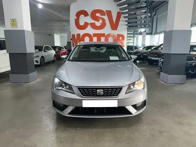 Begagnad Seat Leon XCELLENCE 150 HK (110 kW) 2020 Silver Kombi