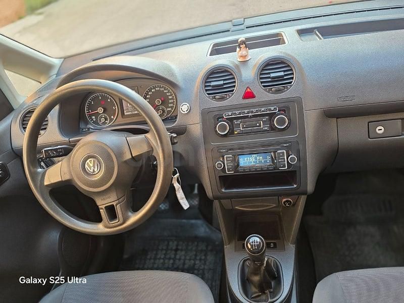 Usado VW Caddy Comfortline 102 CV (75 kW) 2014 Blanco Monovolumen