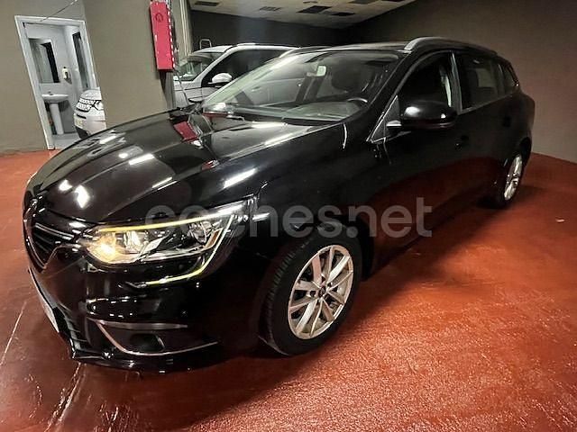 Negro Usado 2024 Renault Mégane GrandTour Equilibre Familiar | 17.500 € (Un poco caro) - Imagen 1/4