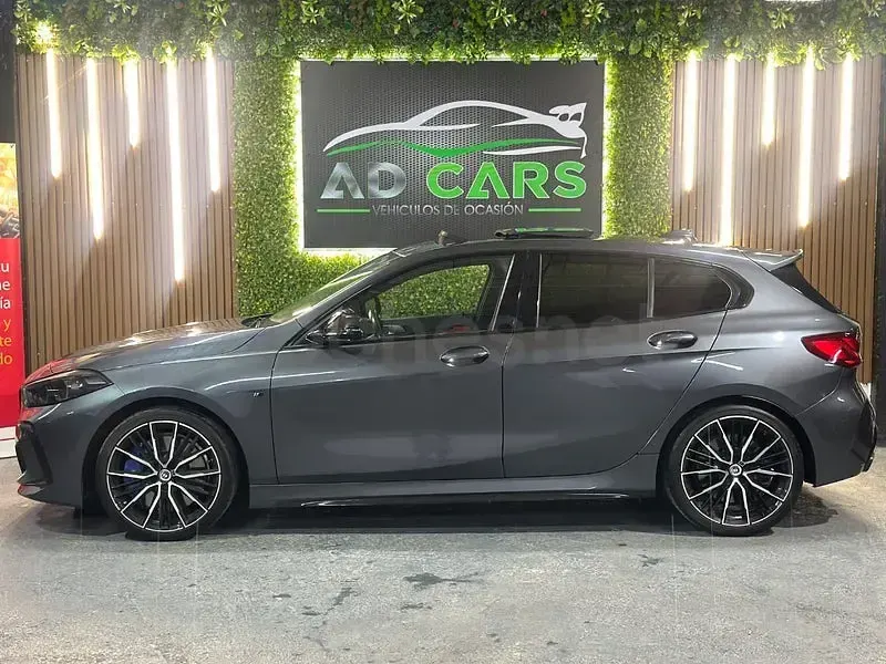 Usado BMW M135 306 CV (225 kW) 2021 Gris / plata Utilitario