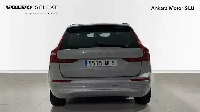 Usado Volvo XC60 Core 197 CV (144 kW) 2023 Gris SUV