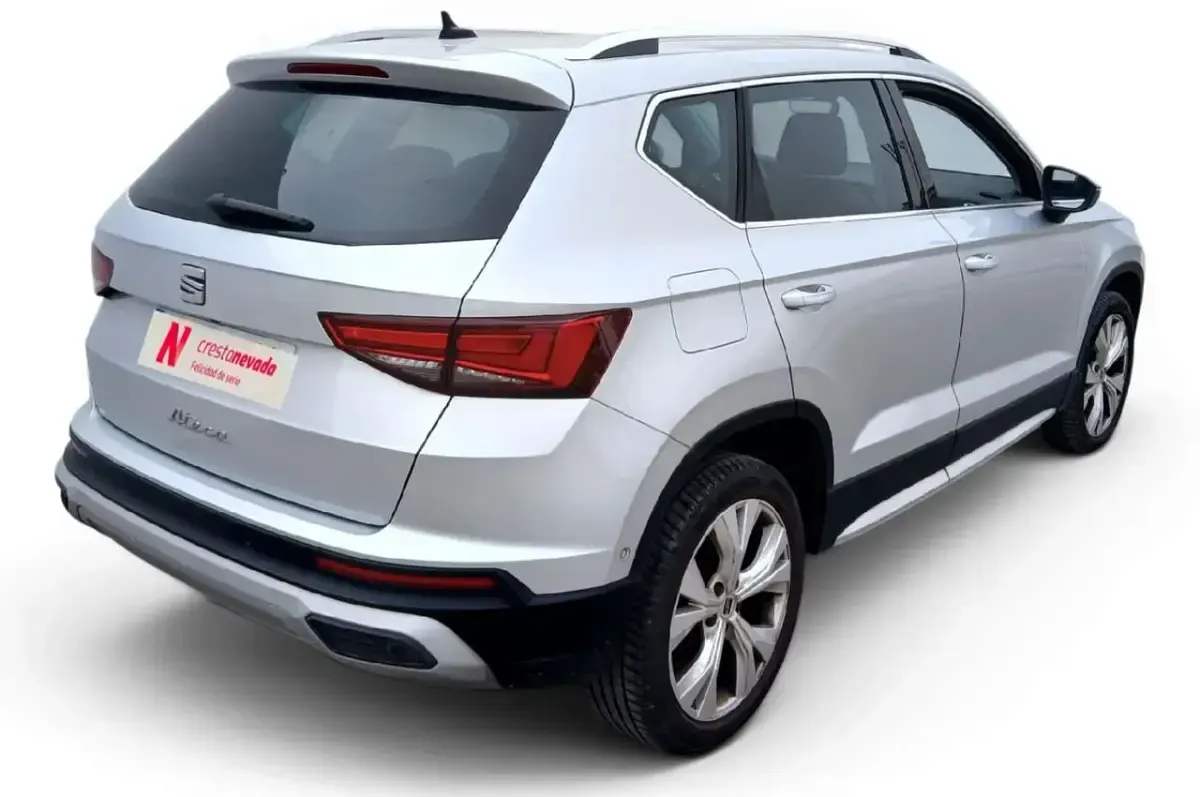 Usado Seat Ateca Xperience 150 CV (110 kW) 2022 Gris SUV
