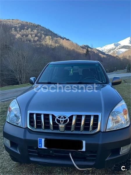 Usado Toyota Land Cruiser 166 CV (122 kW) 2007 Gris / plata SUV