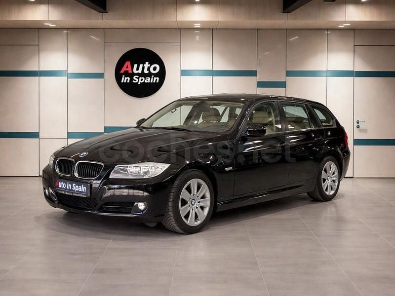 Usado BMW 318 143 CV (105 kW) 2011 Negro Familiar