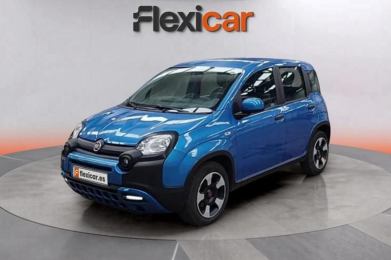Usado Fiat Panda Cross Cross 71 CV (52 kW) 2023 Azul Utilitario