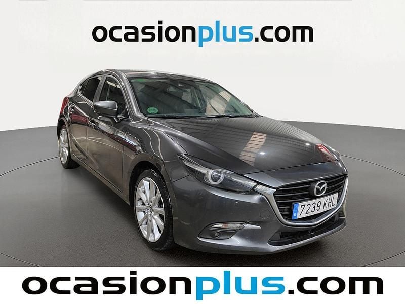 Usado Mazda 3 120 CV (88 kW) 2018 Gris Utilitario
