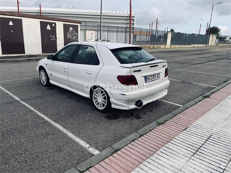 Usado Citroën Xsara 90 CV (66 kW) 2001 Blanco Berlina
