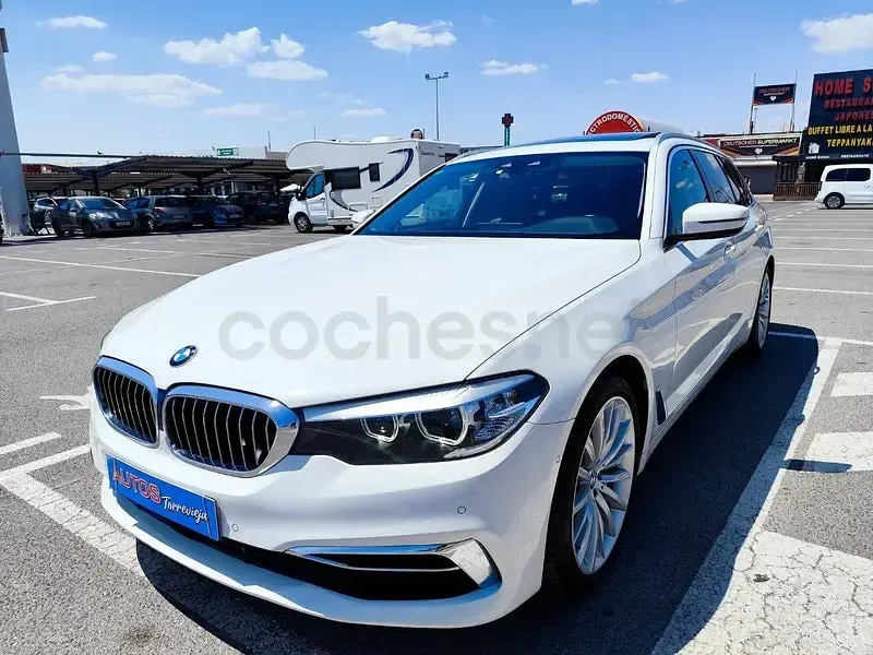 Usado BMW 530 Luxury Line 265 CV (194 kW) 2018 Blanco Familiar