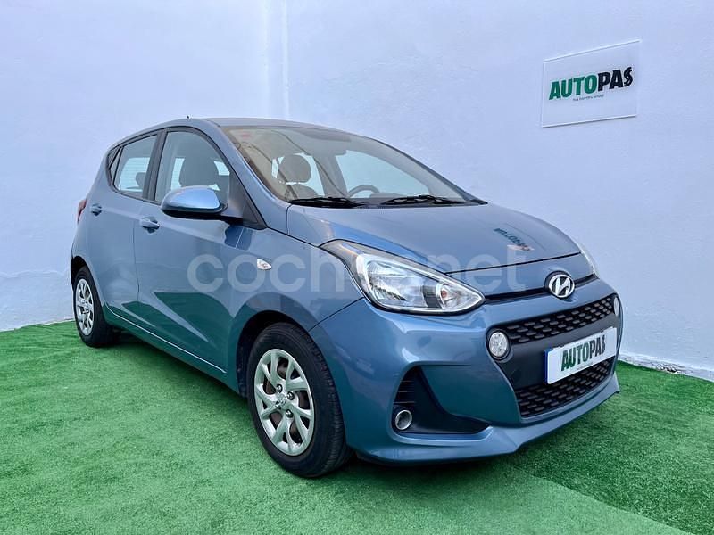 Usado Hyundai i10 87 CV (63 kW) 2017 Azul Utilitario