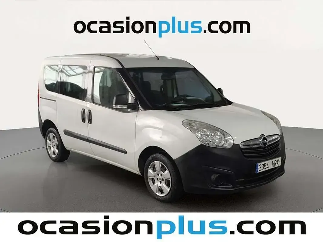 Usado Opel Combo Expression 90 CV (66 kW) 2013 Blanco Monovolumen