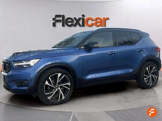 Usado Volvo XC40 R-Design 163 CV (119 kW) 2019 Azul SUV