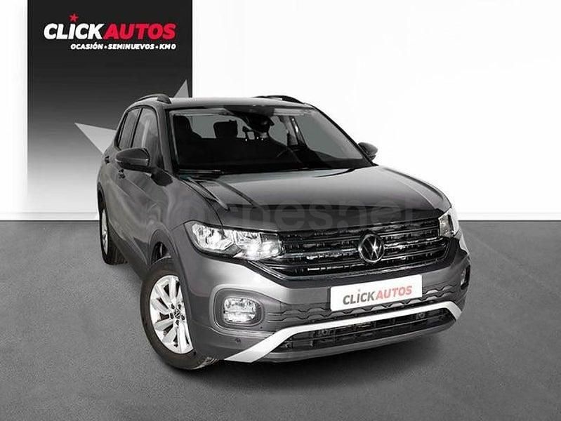 Usado VW T-Cross Advance 110 CV (80 kW) 2023 Gris / plata SUV