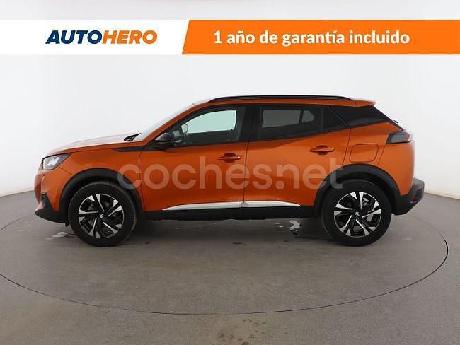 Usado Peugeot 2008 Allure 100 CV (73 kW) 2023 Naranja SUV
