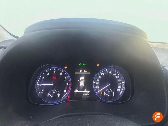 Usado Hyundai Kona 120 HP (88 kW) 2021 Branco SUV