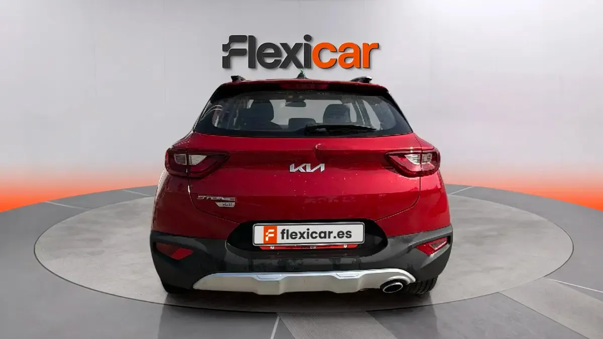 Usado Kia Stonic 101 CV (74 kW) 2021 Rojo SUV