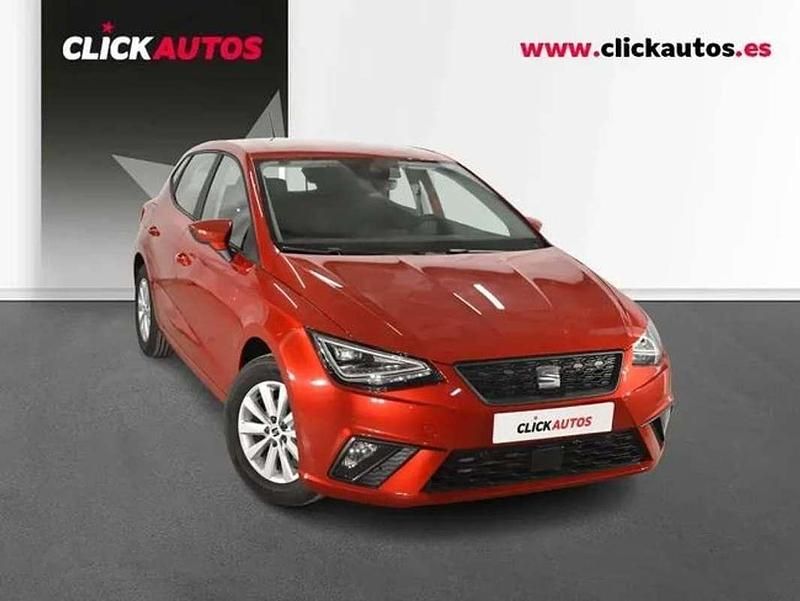 Usado Seat Ibiza Style 90 CV (66 kW) 2025 Rojo Utilitario