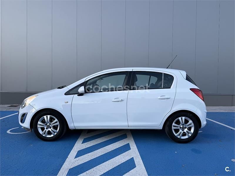 Usado Opel Corsa 85 CV (62 kW) 2011 Blanco Berlina