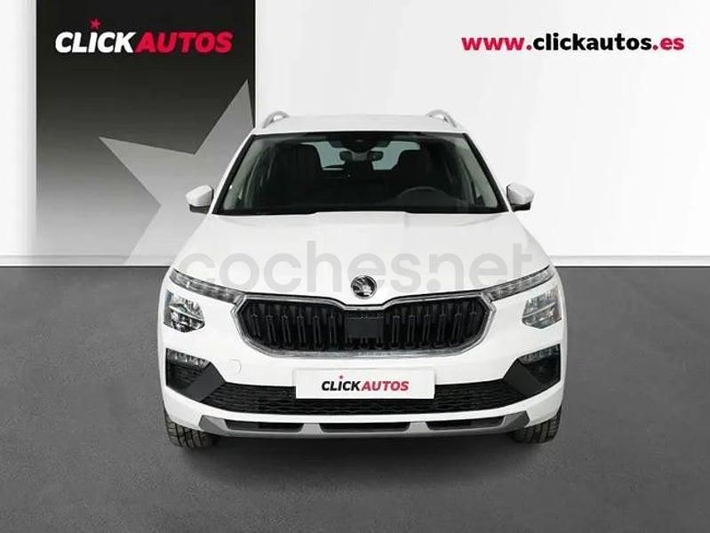 Usado Skoda Kamiq Selection 95 CV (69 kW) 2025 Blanco SUV