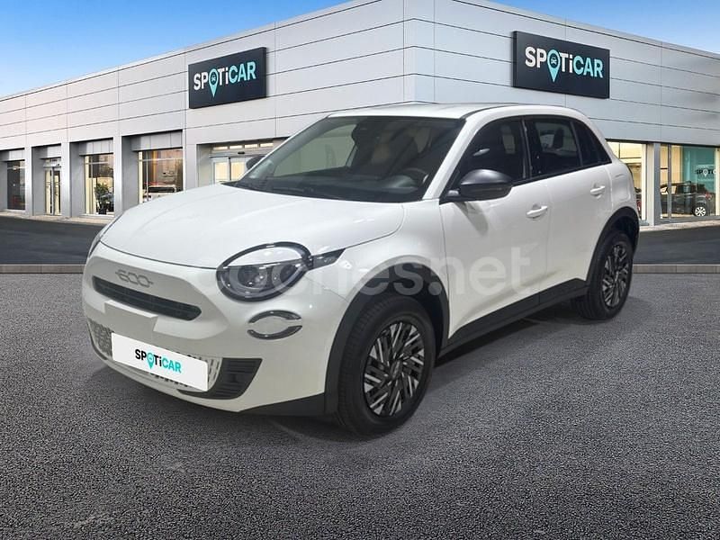 Blanco Usado 2025 Fiat 600 La Prima SUV | 23.500 € (Buen precio) - Imagen 1/4