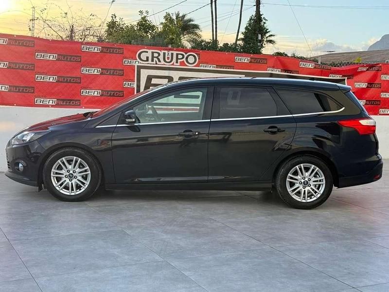Usado Ford Focus Titanium 163 CV (119 kW) 2013 Negro Familiar