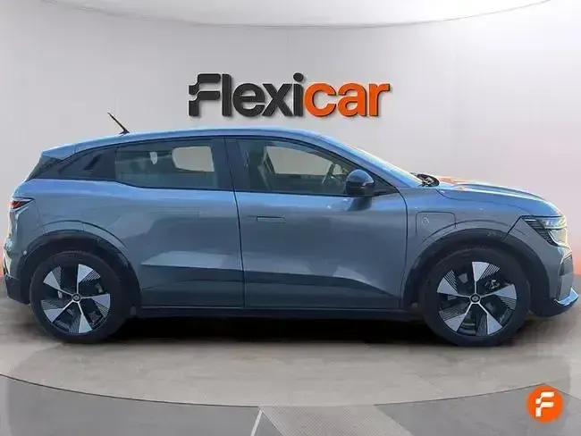 Usado Renault Mégane IV Equilibre 160 CV (117 kW) 2023 Gris Berlina