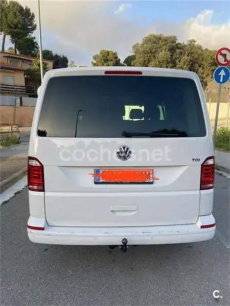 Usado VW Caravelle 102 CV (75 kW) 2017 Blanco Van