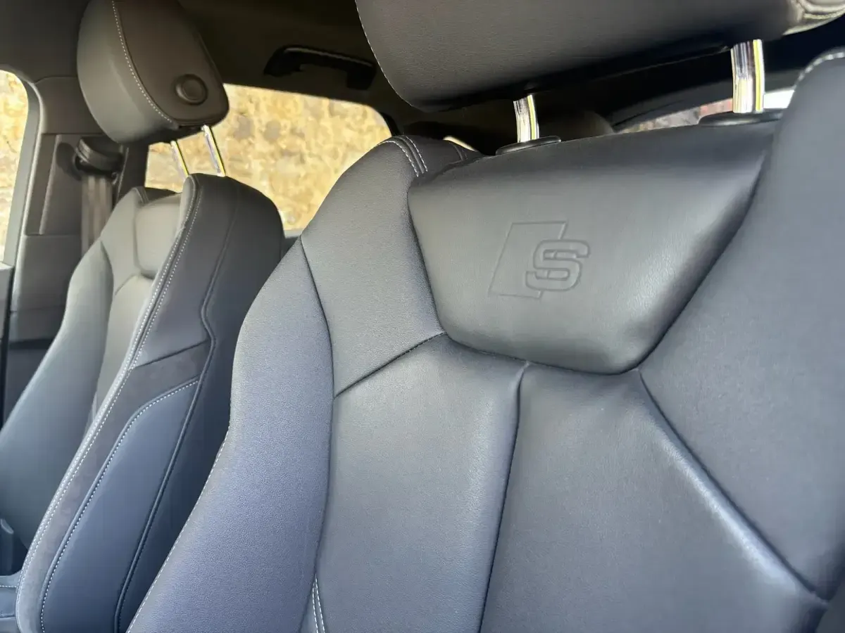 Usado Audi Q3 Sportback S-Line 150 CV (110 kW) 2022 Gris SUV