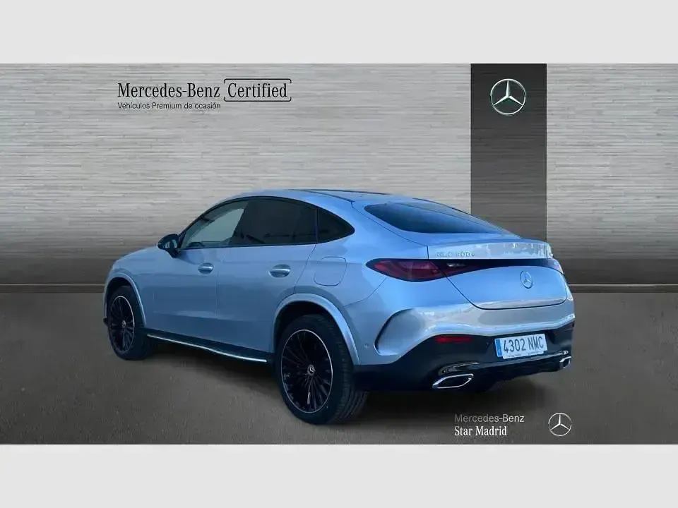 Usado Mercedes GLC300e 313 CV (230 kW) 2026 Gris SUV