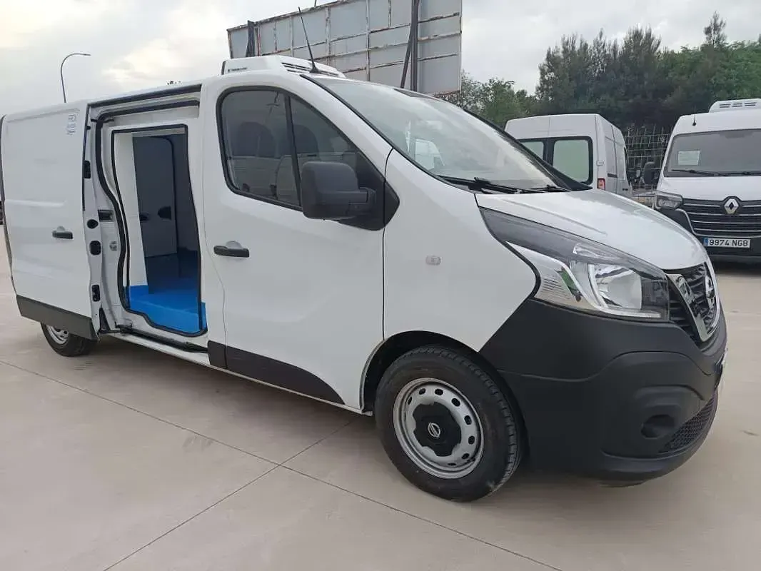 Usado Nissan NV300 120 CV (88 kW) 2021 Blanco Van