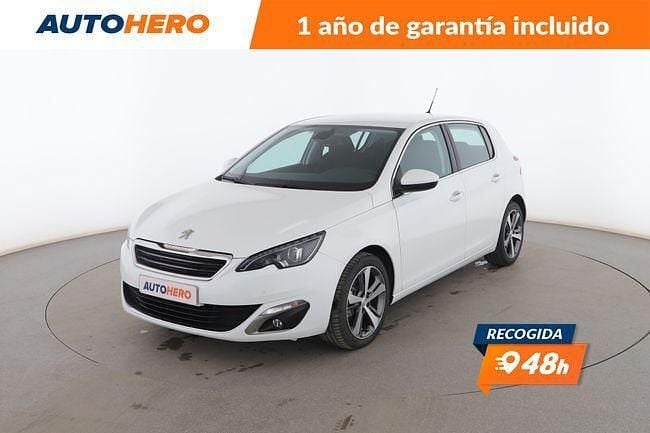 Usado Peugeot 308 Allure 120 CV (88 kW) 2017 Blanco Utilitario