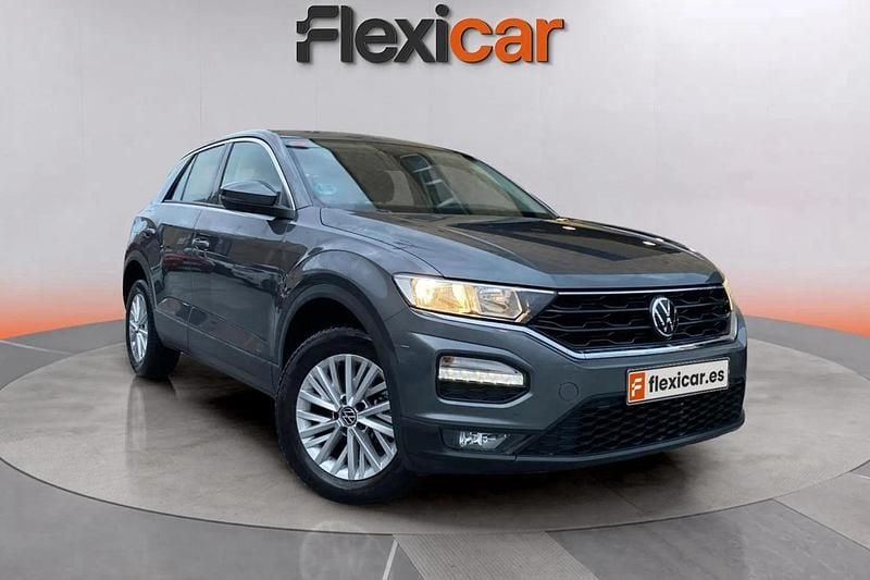 Usado VW T-Roc Edition 116 CV (85 kW) 2021 Gris SUV