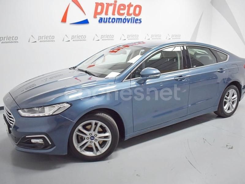 Azul Usado 2019 Ford Mondeo Titanium Berlina | 19.900 € (Caro) - Imagen 1/4