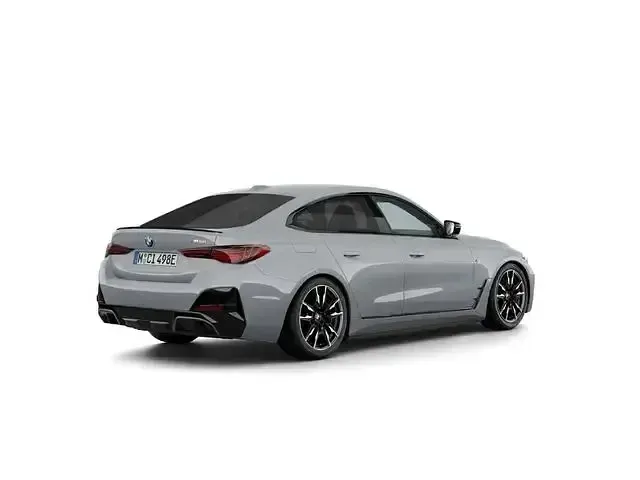 Usado BMW i4 Comfort Edition 400 kW (544 CV) 2024 Gris Berlina