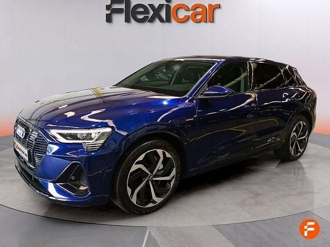 Usado Audi e-tron S-Line 300 kW (408 CV) 2021 Azul SUV