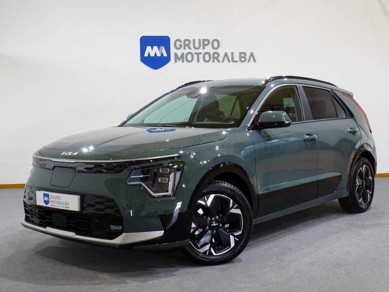 Verde Usado 2023 Kia e-Niro SUV | 37.990 € - Imagen 1/4
