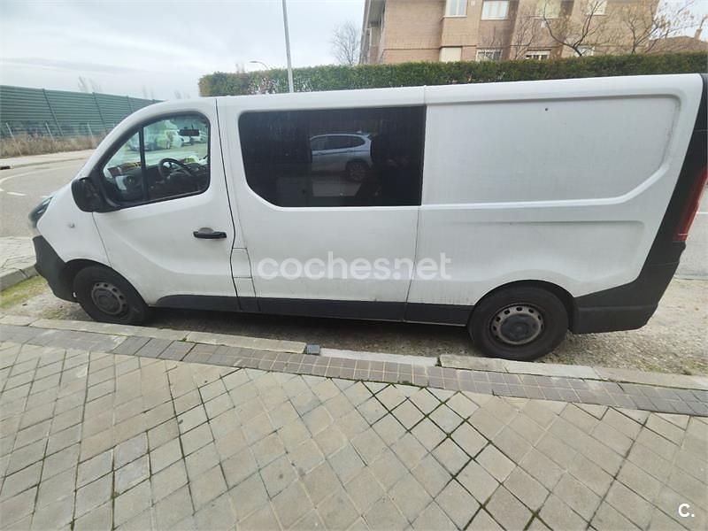 Usado Opel Vivaro 125 CV (91 kW) 2018 Blanco Monovolumen