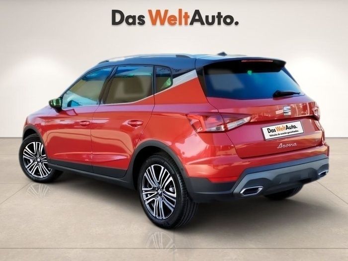 Rojo Usado 2024 Seat Arona FR SUV | 19.900 € (Precio justo) - Imagen 1/4