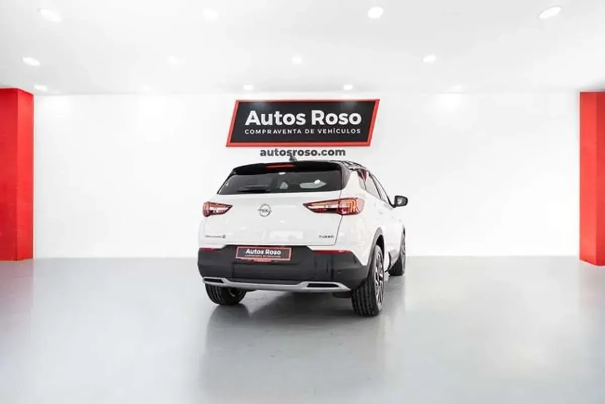 Usado Opel Grandland X Excellence 131 CV (96 kW) 2018 Blanco SUV